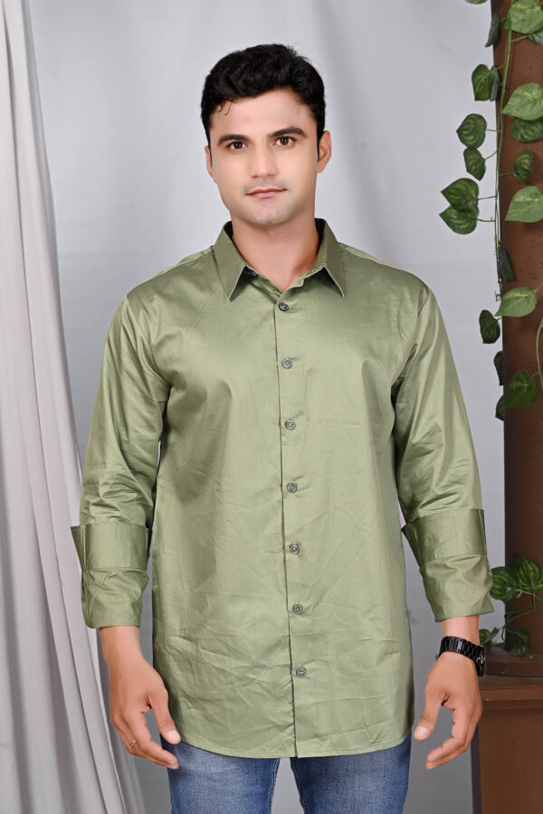 Minted Elegance Modern Fit Shirt